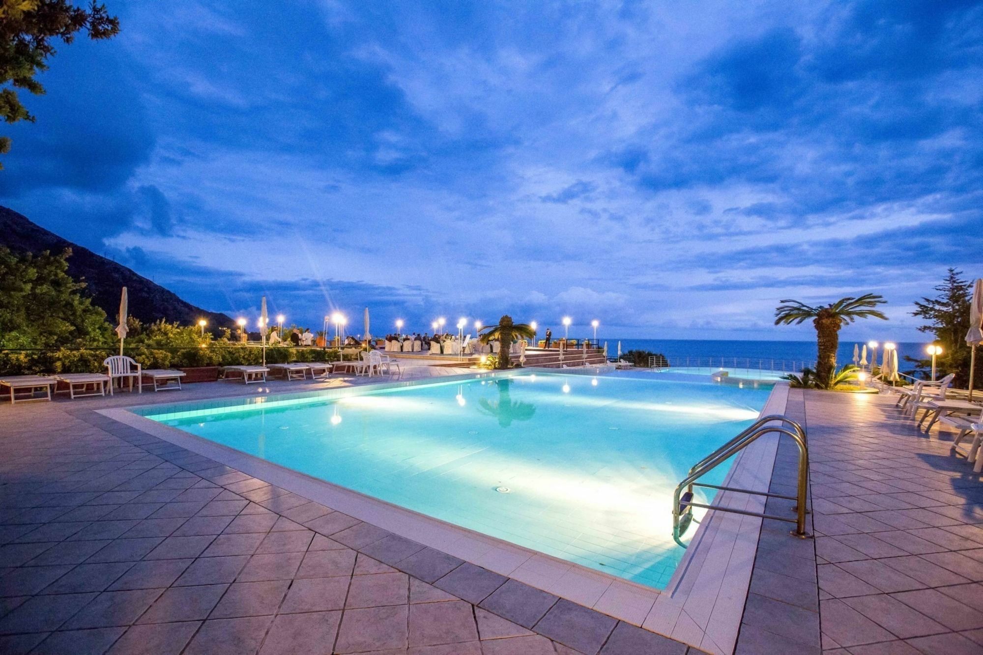 Hotel Club San Diego Маратея Экстерьер фото